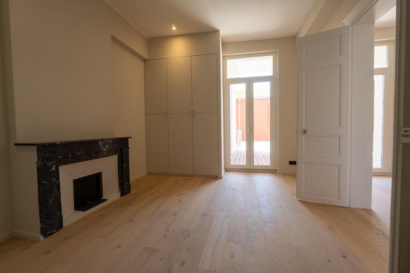 Appartement bourgeois - 139 m² - 3 pièces