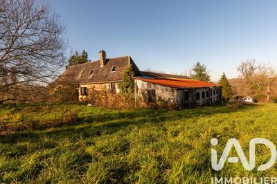 Ferme - 350 m² - 8 pièces