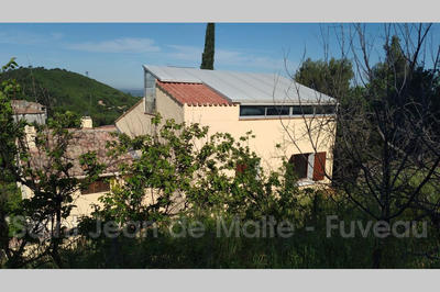 Maison - 190 m² - 8 pièces