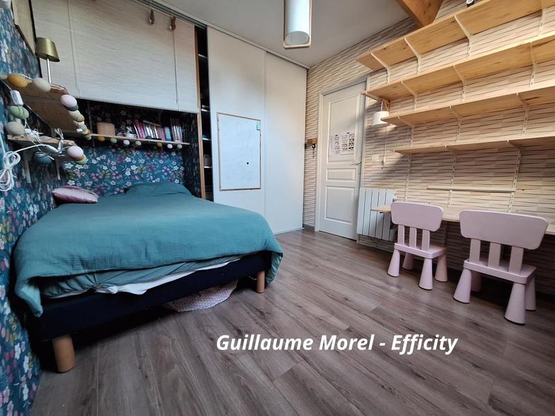 Maison - 112 m² - 7 pièces