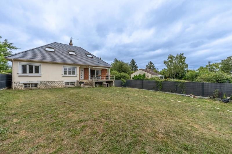 Maison - 162 m² - 6 pièces
