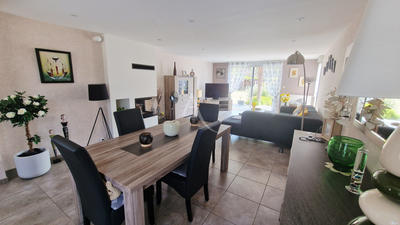 Maison - 145 m² - 7 pièces