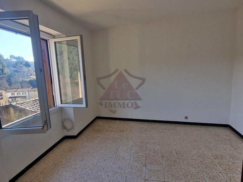 Maison de village - 210 m² - 11 pièces