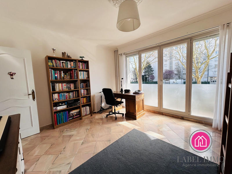 Appartement - 101 m² - 5 pièces