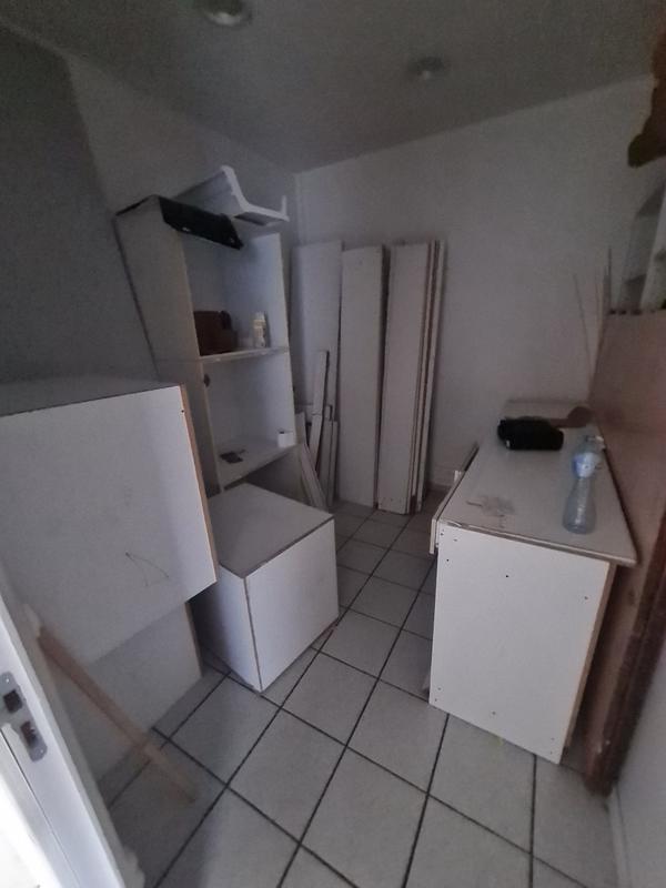 Local commercial - 220 m²