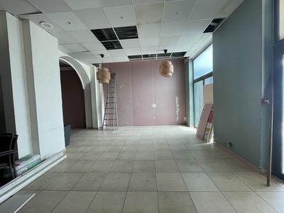 Fonds de commerce - Local commercial - 100 m²