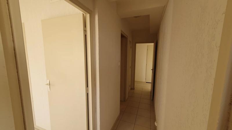 Appartement - 80 m² - 5 pièces