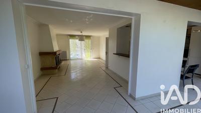 Maison - 138 m² - 6 pièces