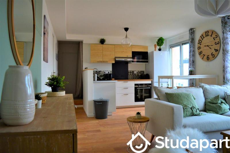 Chambre - 9 m² - 1 pièce