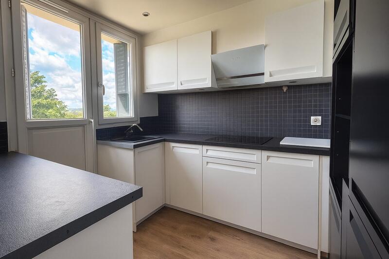 Appartement - 70 m² - 3 pièces