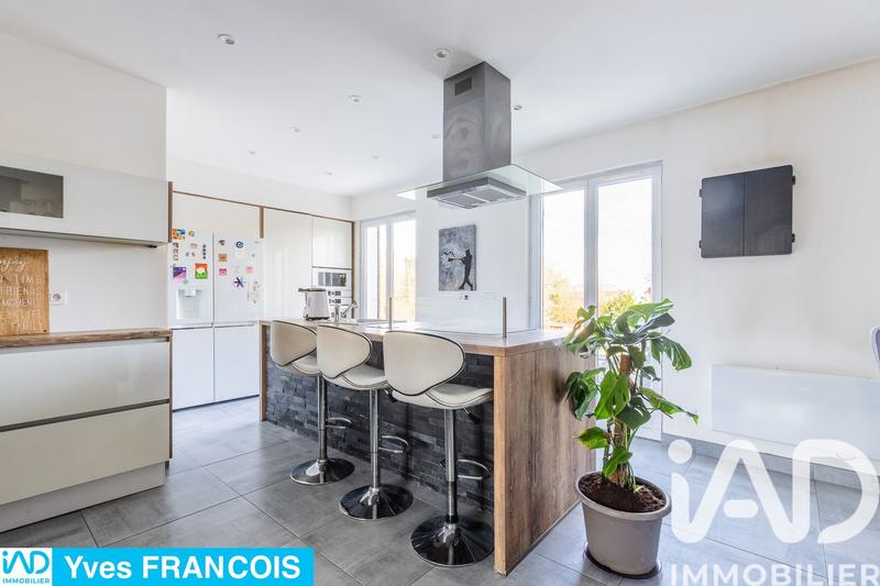 Maison - 100 m² - 5 pièces