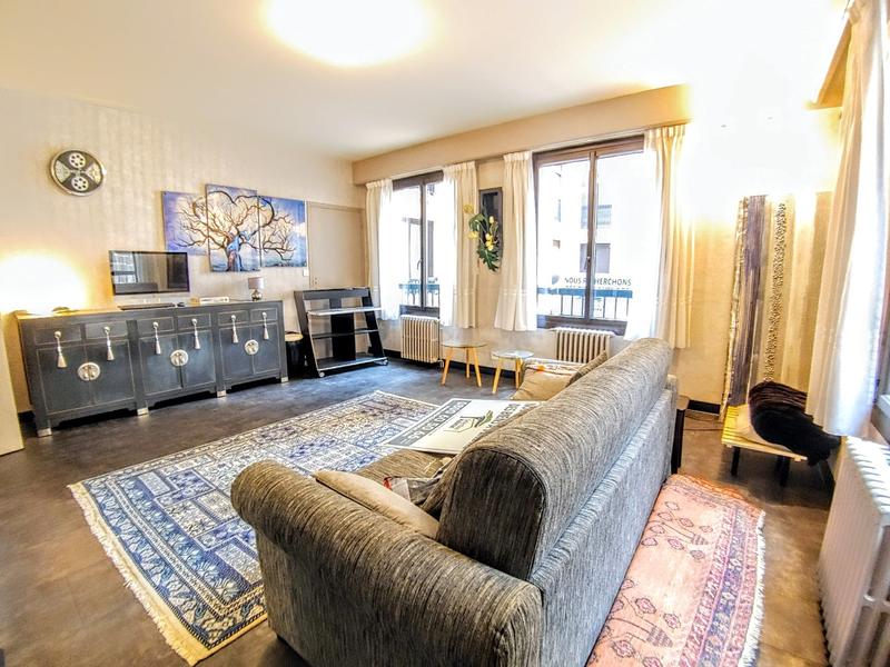 Appartement - 160 m² - 6 pièces