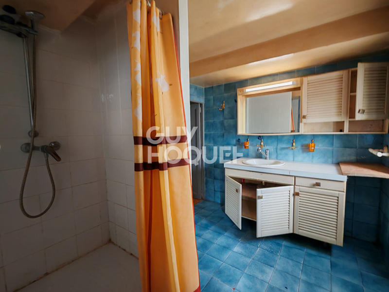 Maison - 180 m² - 6 pièces