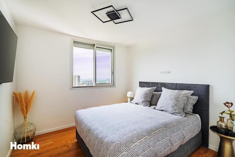 Appartement - 91 m² - 4 pièces