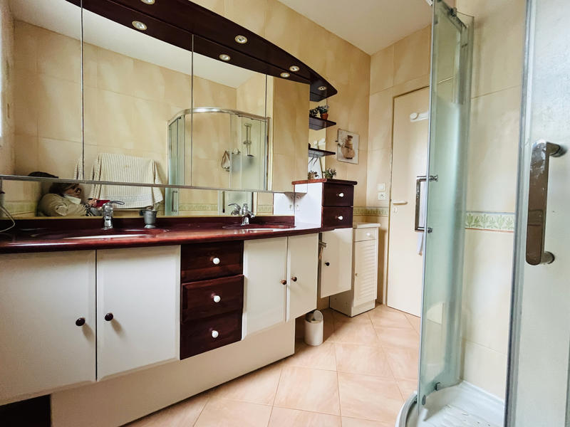 Maison - 118 m² - 5 pièces