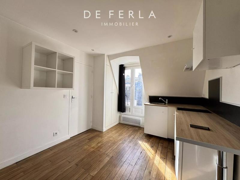 Studio - 13 m² - 1 pièce