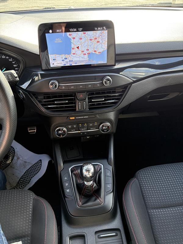 Ford Focus 1.5 Tdci 120cv St Line Bus. Bvm6