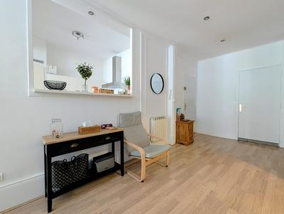 Appartement - 79 m² - 2 pièces