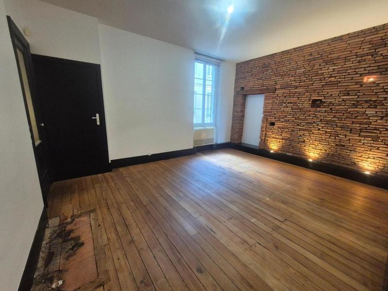 Appartement bourgeois - 172 m² - 5 pièces