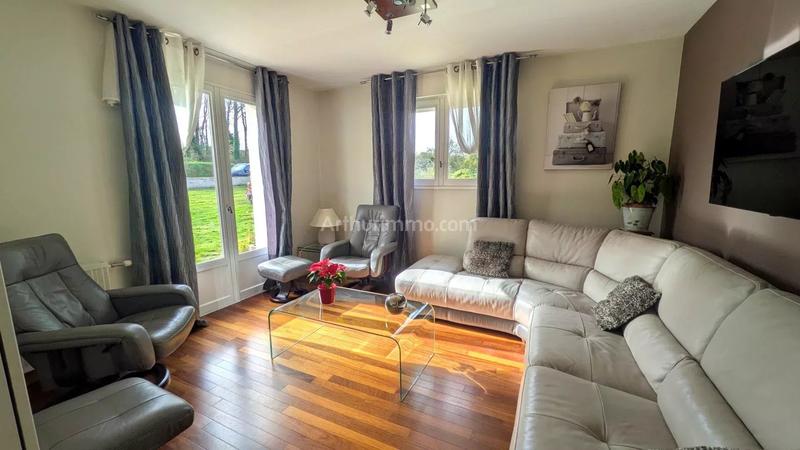 Maison - 140 m² - 7 pièces