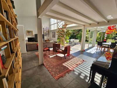 Maison - 166 m² - 5 pièces