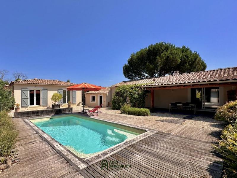 Maison - 148 m² - 6 pièces