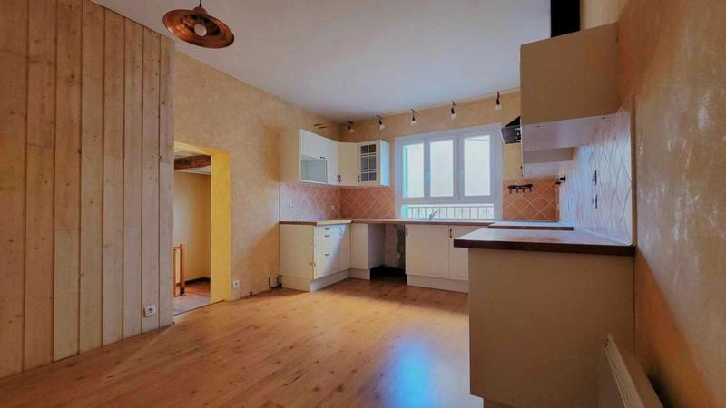 Maison de village - 145 m² - 6 pièces