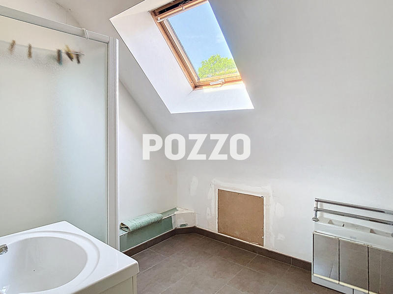 Maison - 151 m² - 6 pièces