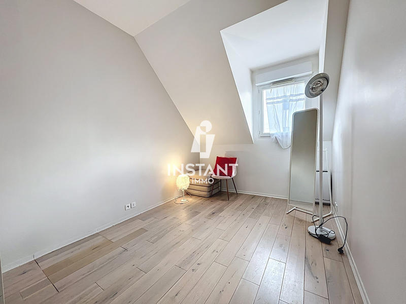 Maison contemporaine - 93 m² - 5 pièces