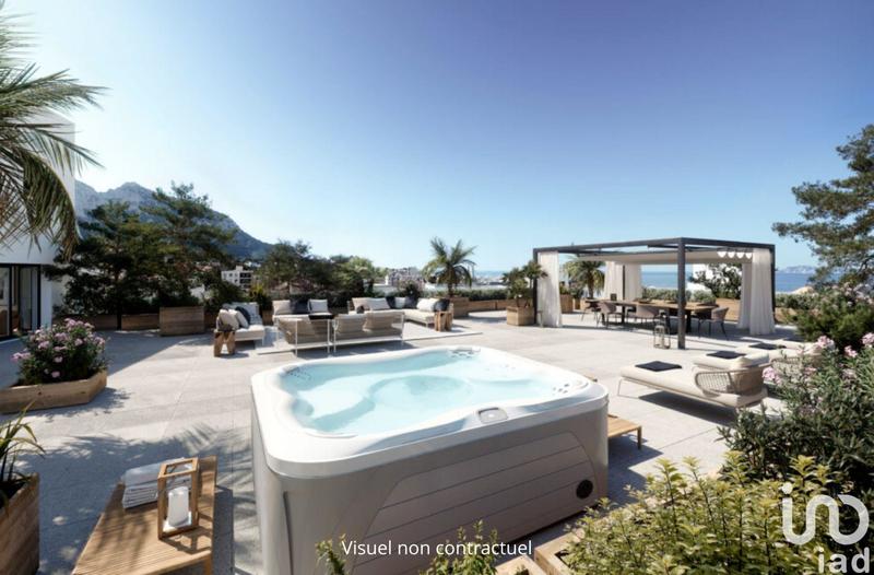 Appartement - 99 m² - 4 pièces