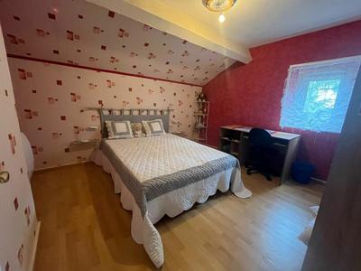 Maison - 96 m² - 4 pièces