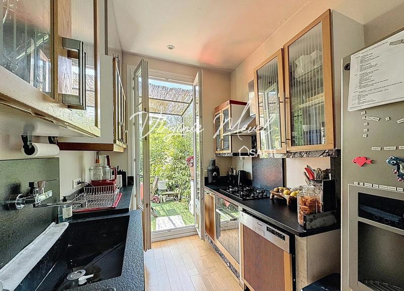 Appartement - 156 m² - 5 pièces