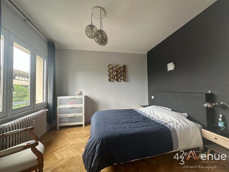 Appartement - 107 m² - 4 pièces