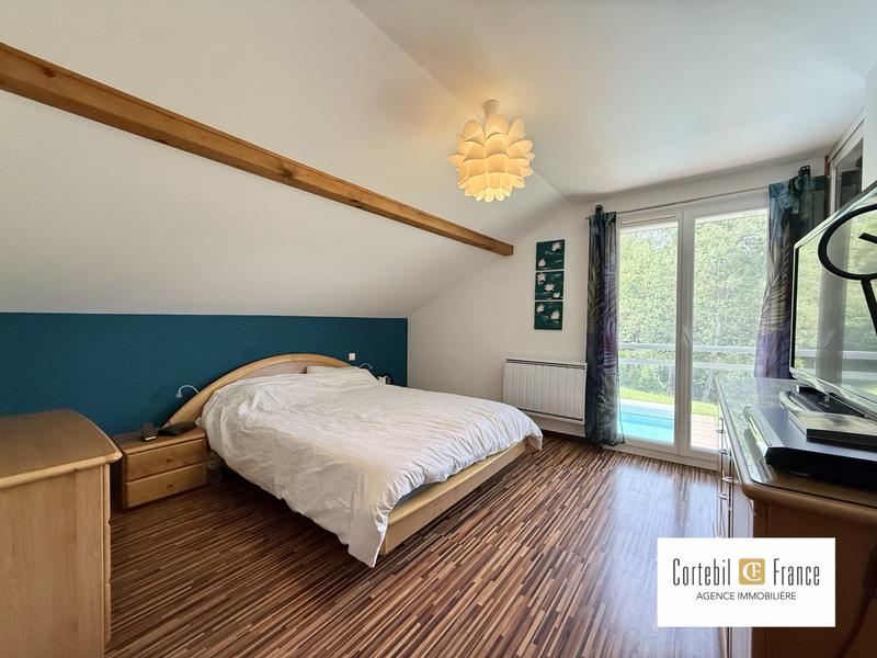 Villa - 217 m² - 7 pièces