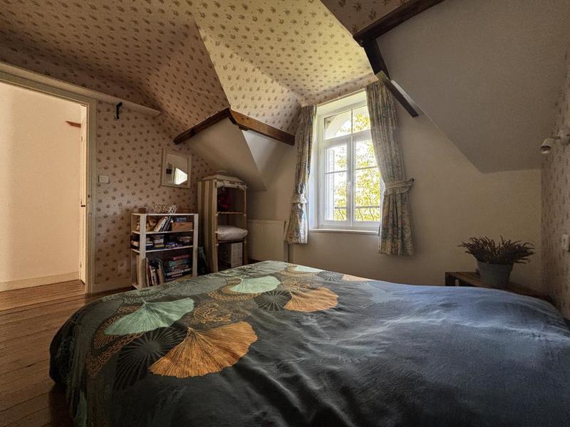 Maison - 140 m² - 7 pièces