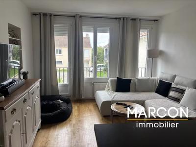 Maison - 91 m² - 5 pièces