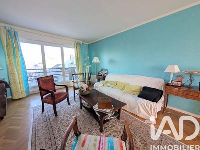 Appartement - 131 m² - 7 pièces