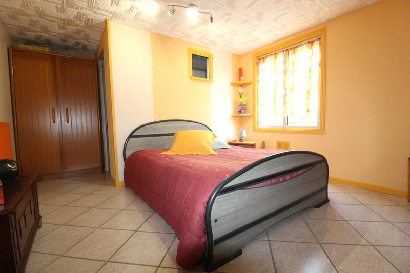 Maison - 115 m² - 6 pièces