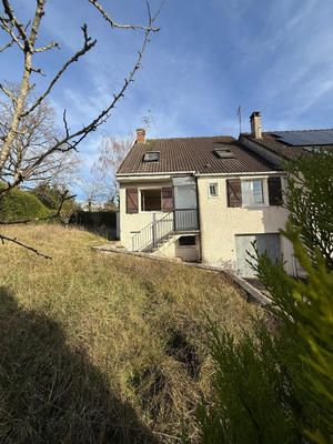 Maison - 106 m² - 4 pièces