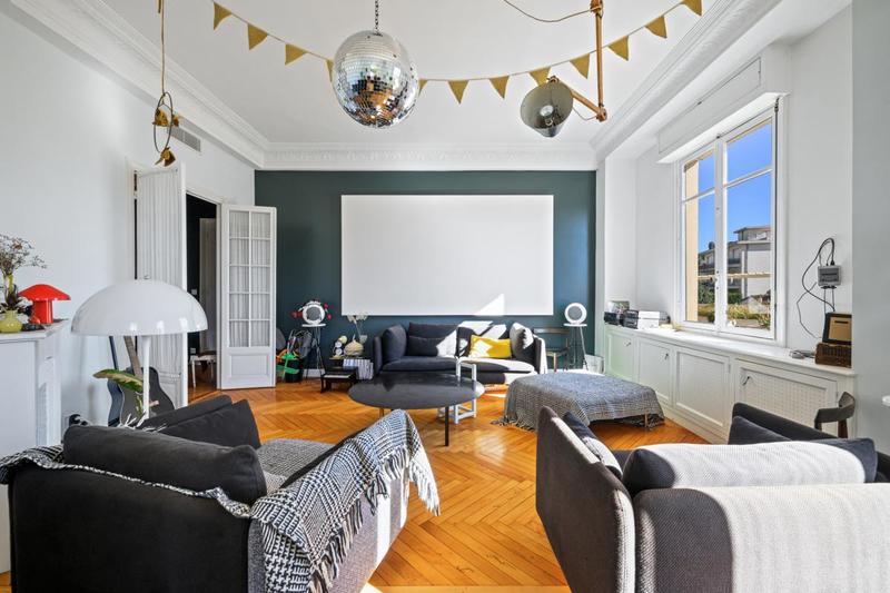 Appartement bourgeois - 125 m² - 5 pièces