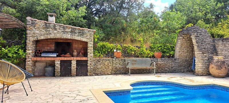 Maison - 180 m² - 6 pièces