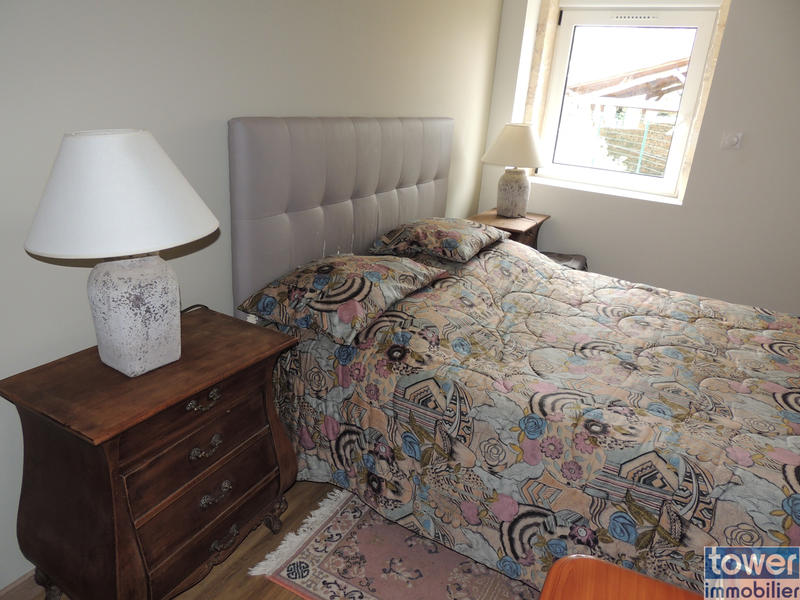 Maison - 250 m² - 7 pièces