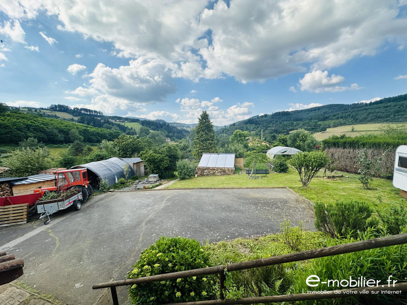 Maison - 80 m² - 4 pièces