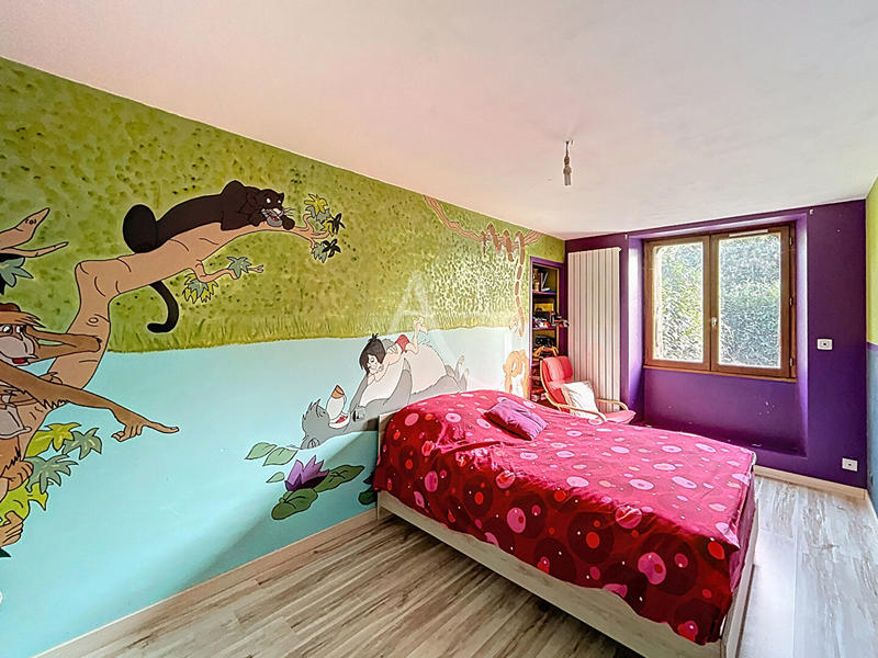 Maison - 155 m² - 8 pièces