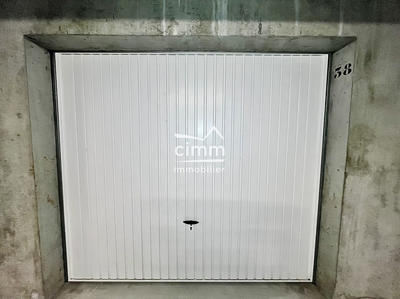 Parking / Garage - 16 m²