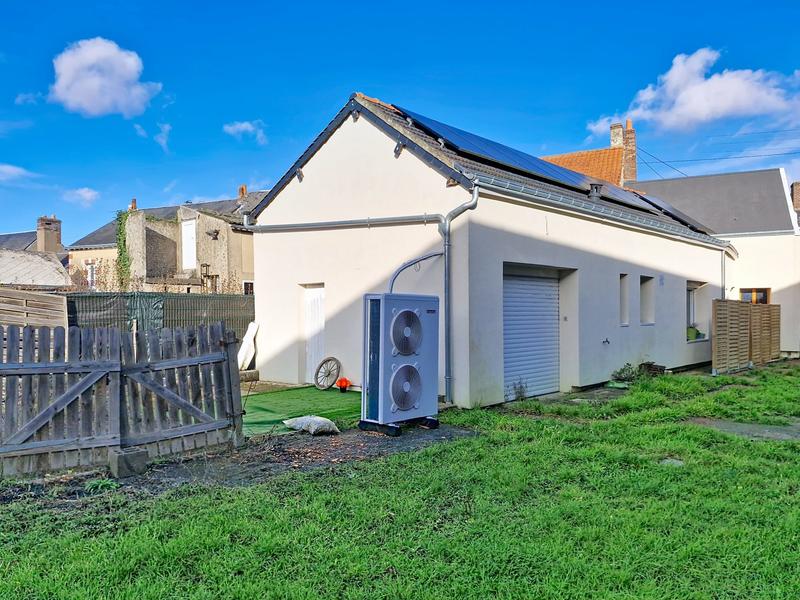 Maison - 90 m² - 4 pièces