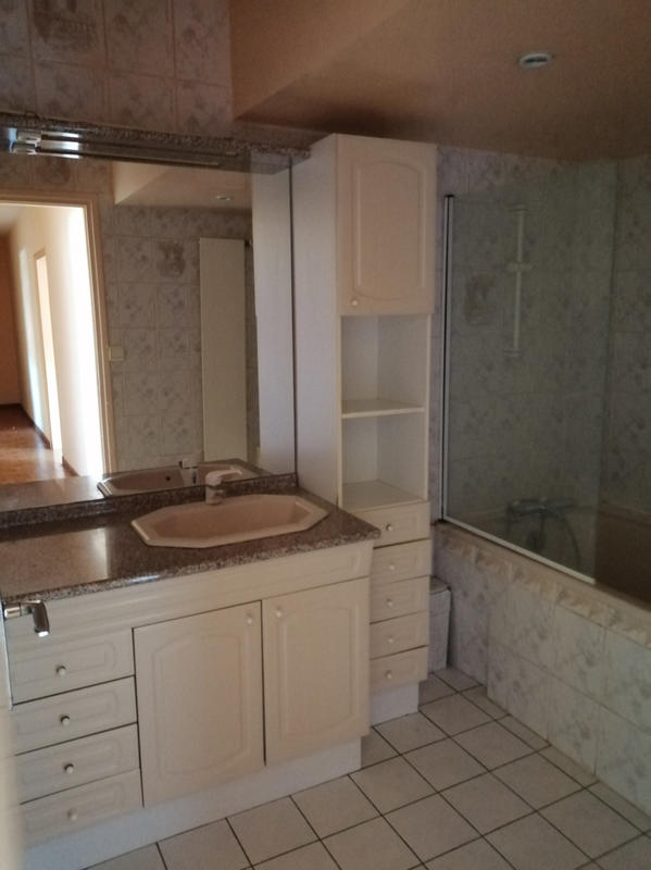 Appartement - 88 m² - 3 pièces