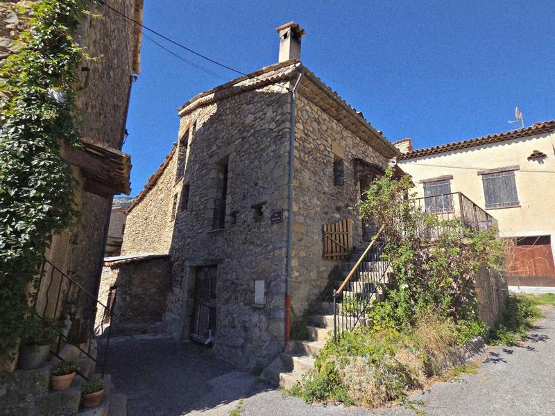 Maison - 80 m² - 3 pièces