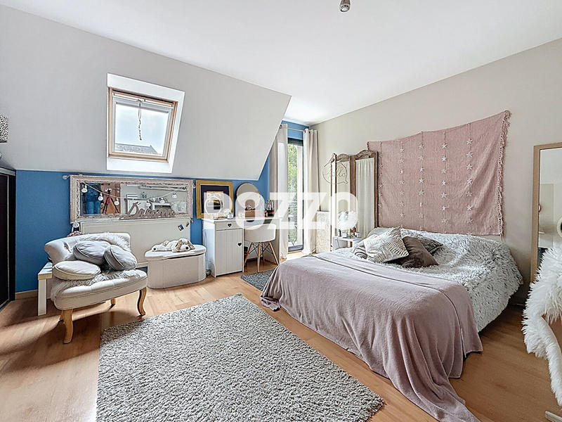 Maison - 200 m² - 6 pièces