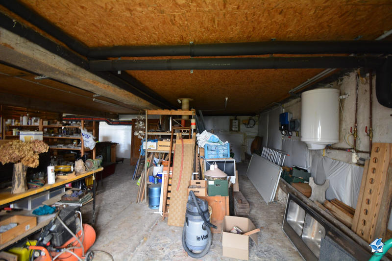 Viager - Maison ancienne - 183 m² - 6 pièces